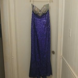 Sweetheart Neckline Prom Dress